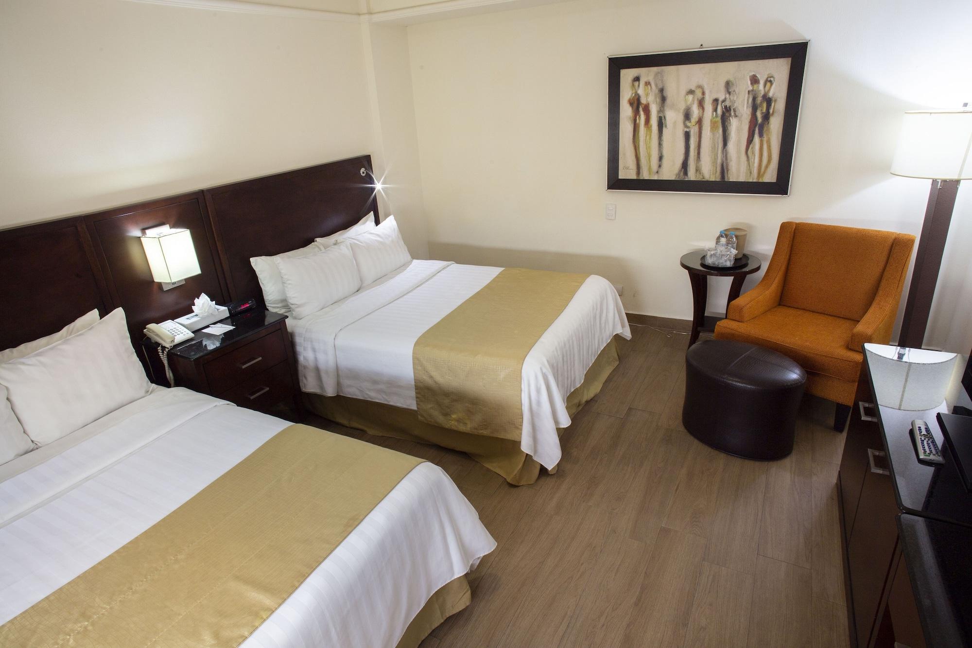 Best Western Centro Monterrey Esterno foto
