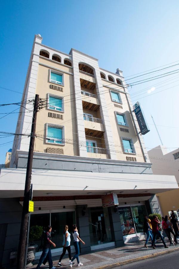 Best Western Centro Monterrey Esterno foto